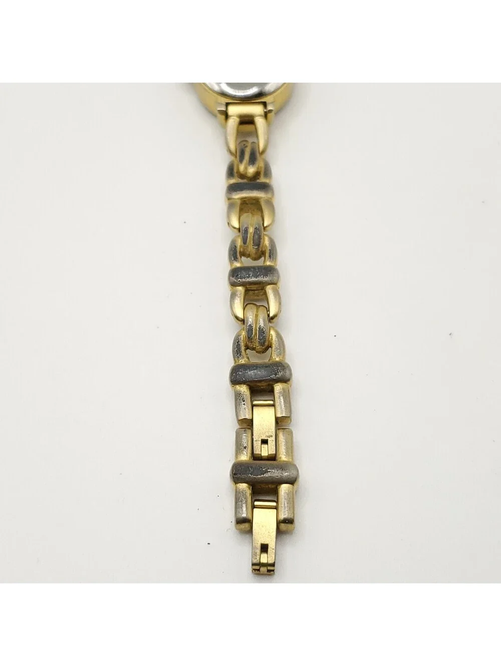 Carriage By Timex Quartz Womens Watch 19mm Gold Tone White Dial New Battery